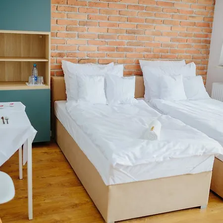 Comfortable Studio Near Slodowiec Metro Lula 公寓